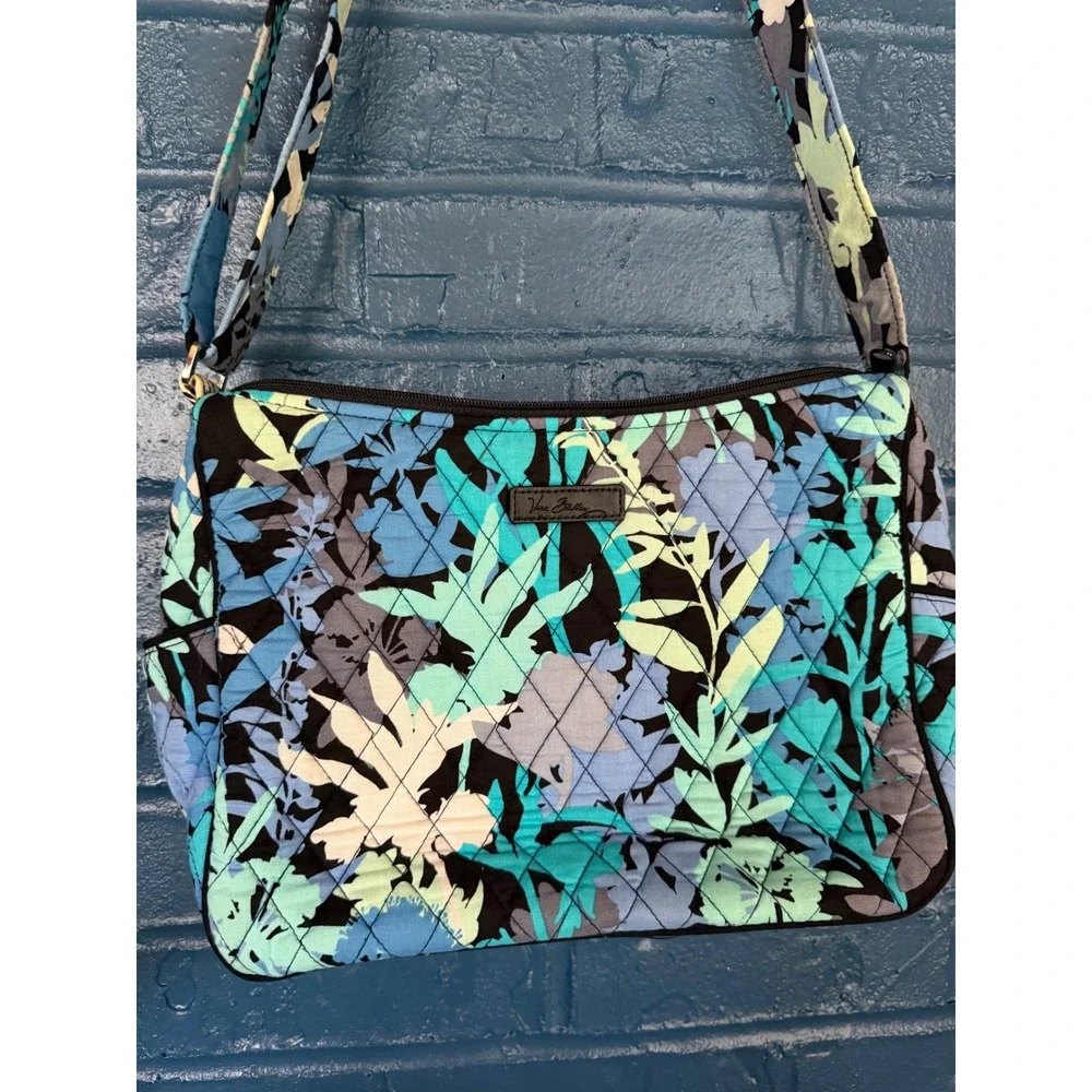 Vera Bradley Quilted Cotton Crossbody Bag Blue Green Floral Leaf Print Zip Top